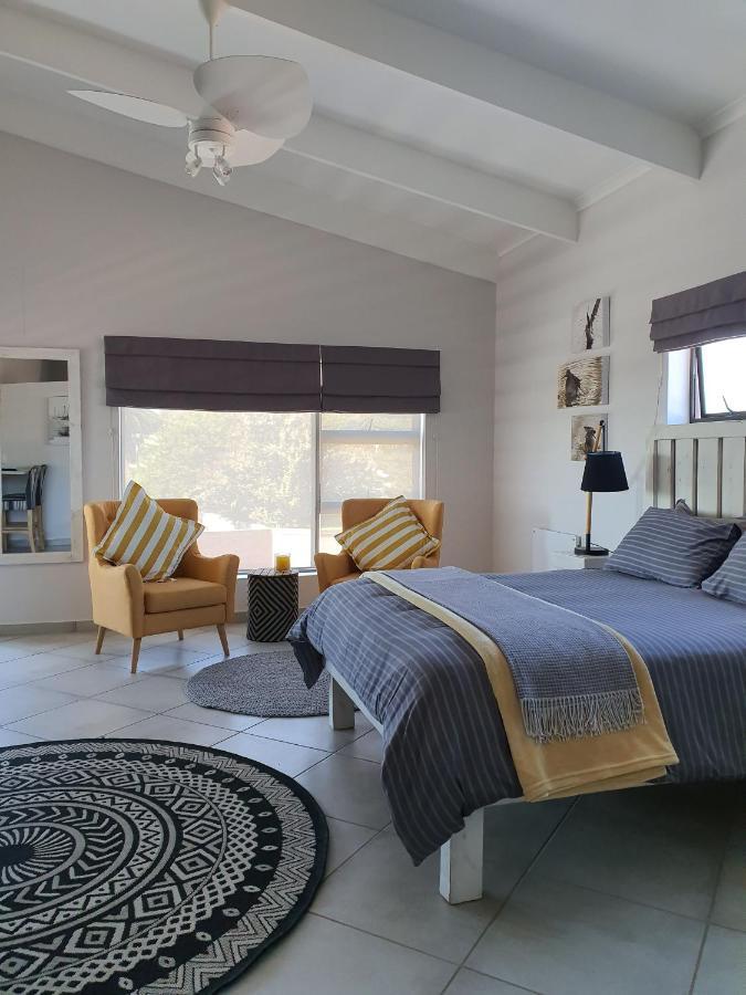 Albatross Guesthouse Langebaan Luaran gambar