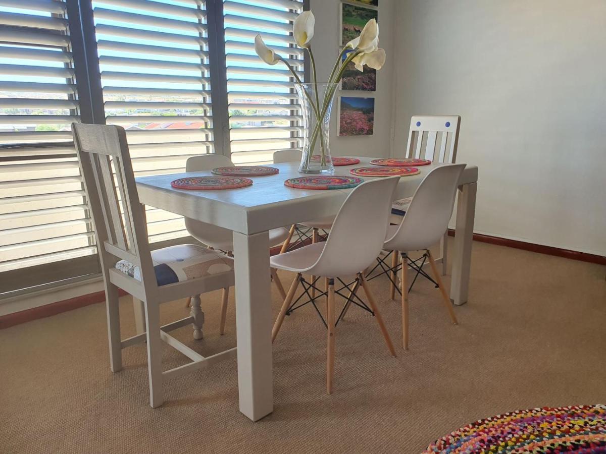 Albatross Guesthouse Langebaan Luaran gambar