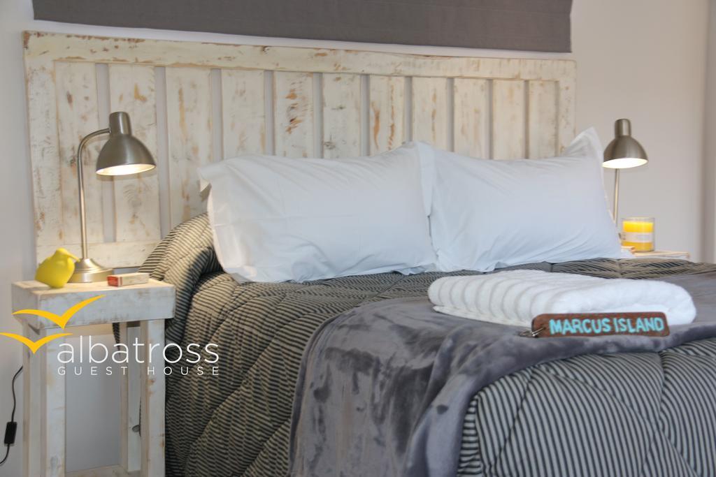 Albatross Guesthouse Langebaan Luaran gambar