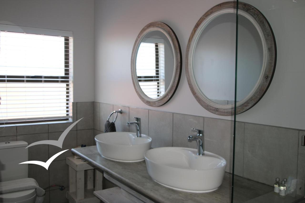 Albatross Guesthouse Langebaan Luaran gambar